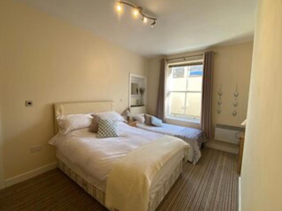 Easby Breakaways - **Modern Apartment 5 Mins From South Bay, Scarborough** Extérieur photo